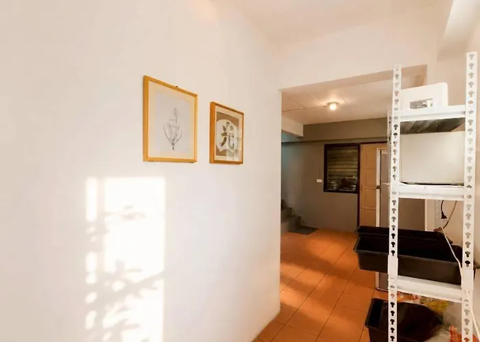 Youyen Hostel *